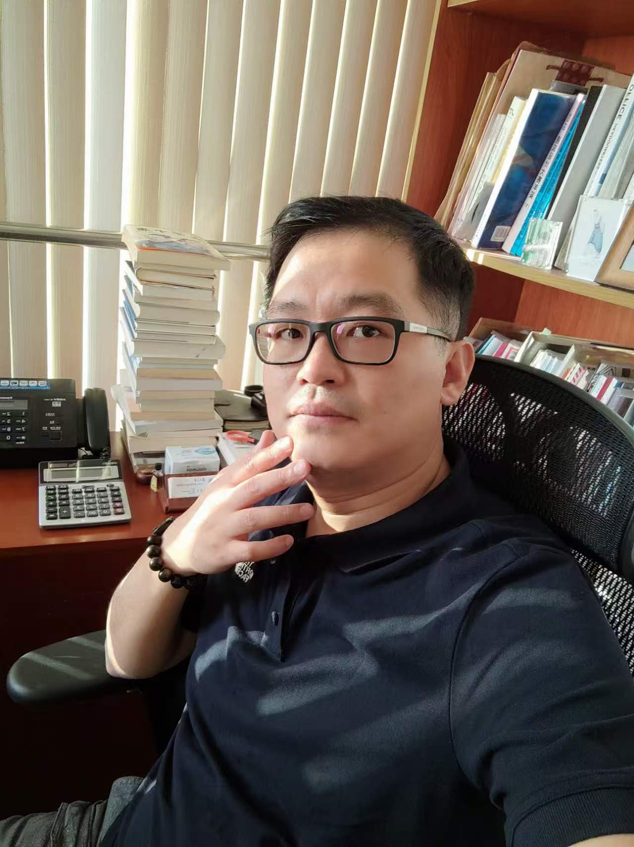 李宏宇